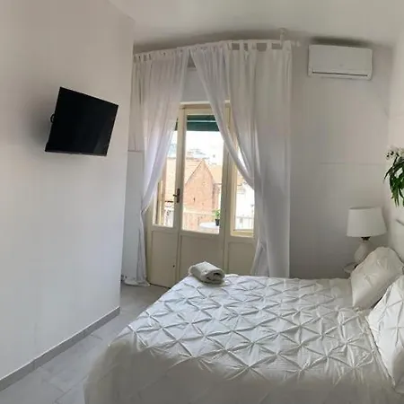 Maison Floria Locazione Turistica Pensionat 3*