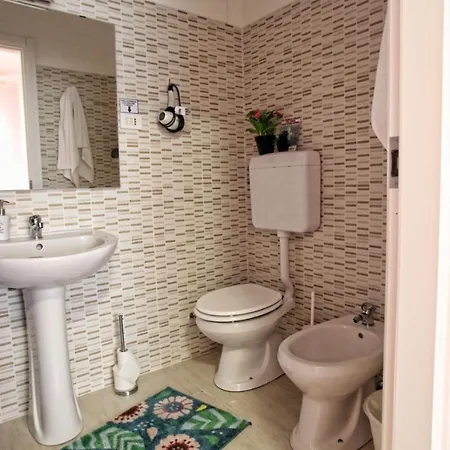 Maison Floria Locazione Turistica Gæstehus 3*