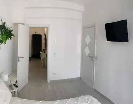 Maison Floria Locazione Turistica Gæstehus