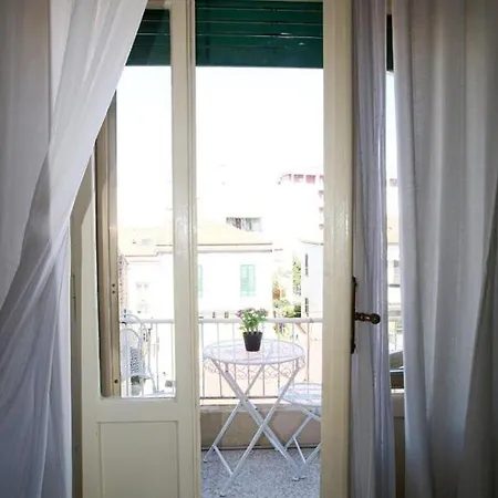 Pensionat Maison Floria Locazione Turistica